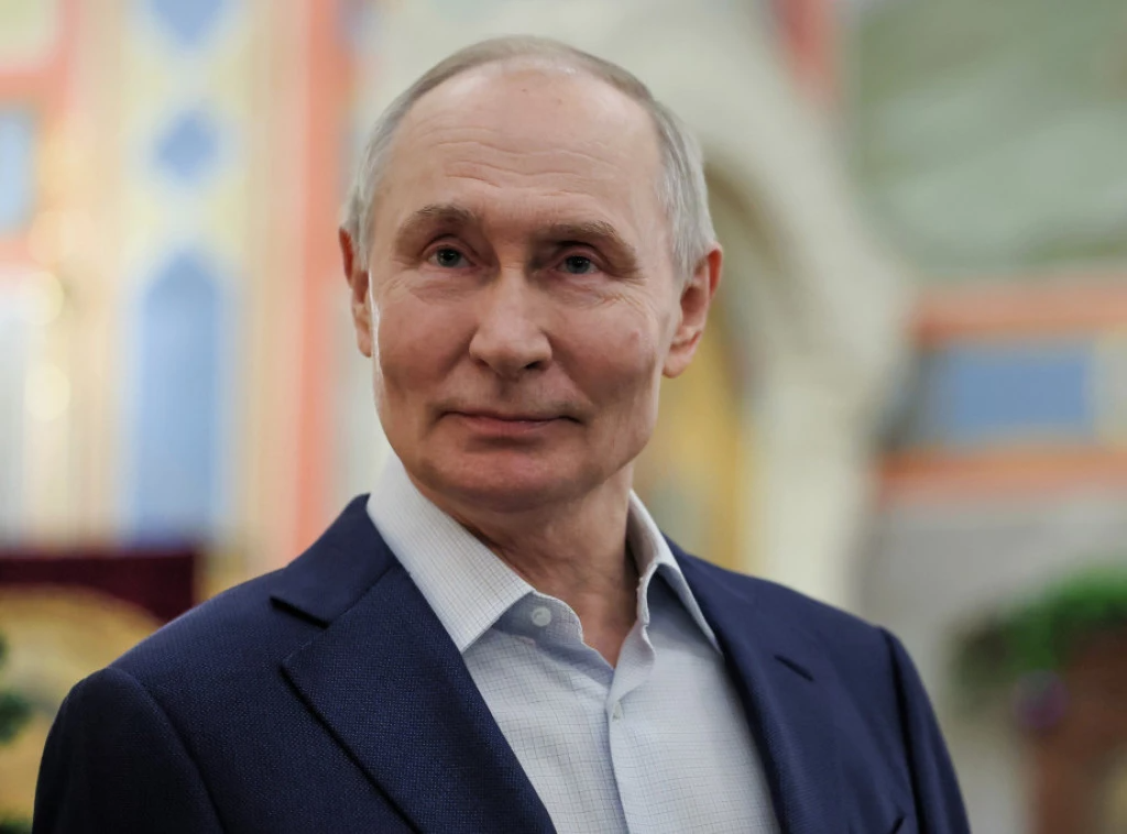 343693_russia-orthodox-christmas-putin_f