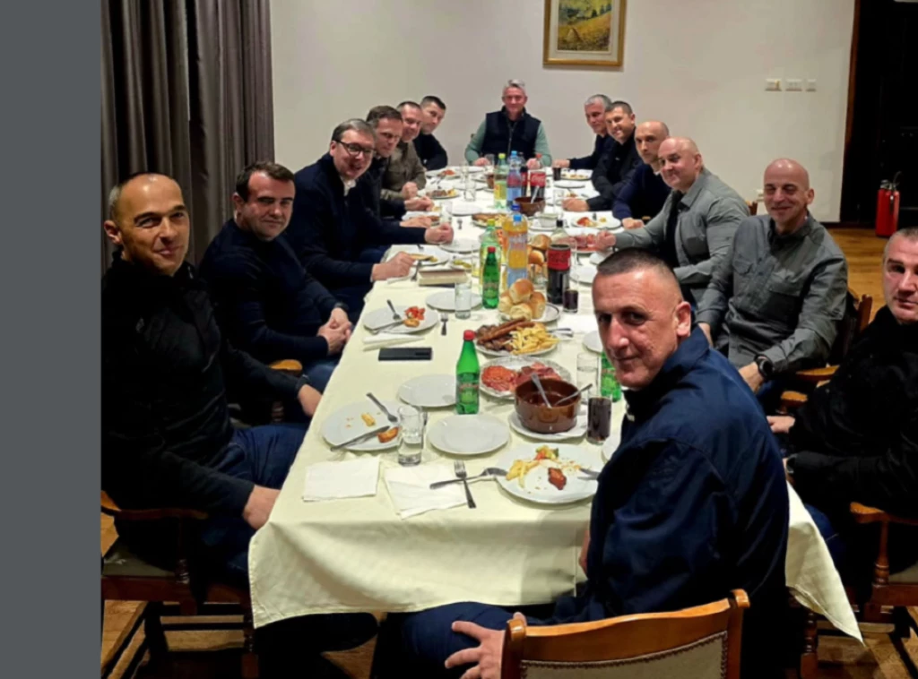 367772_vucic-i-kobre_f