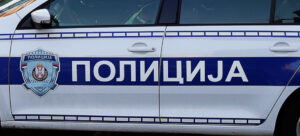 policija-policijski-auto-ilustracija